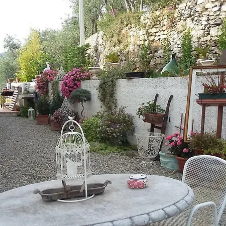 Guest house Anna *